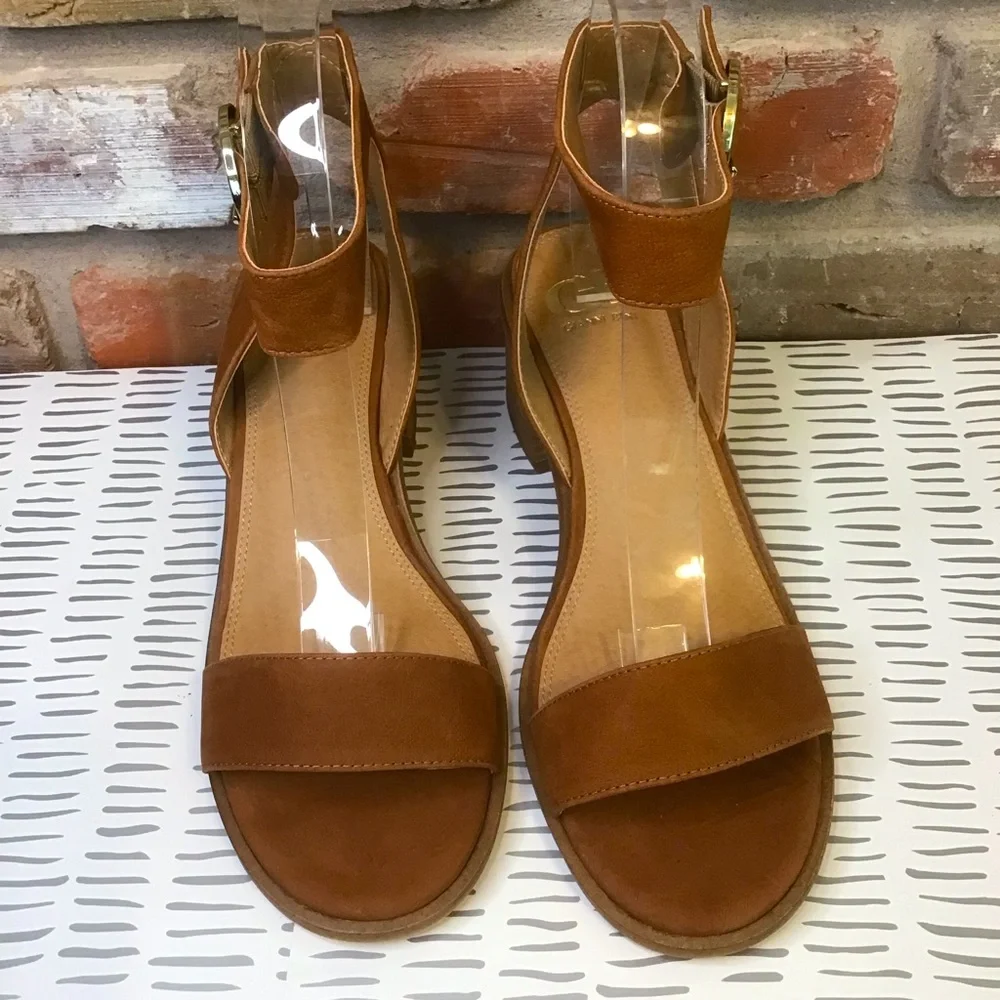 GIANNI BINI Women’s Brown Suede Leather Chunky Block Heel Ankle Strap Sandal 8.5